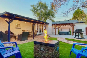 Unforgettable Stay HOT TUB and Fire Pit and 4 Miles to DT Denver